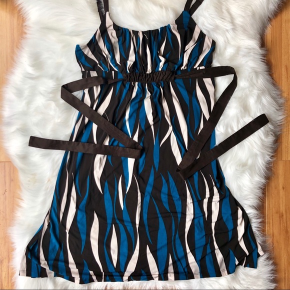 Mossimo Supply Co. Dresses & Skirts - Mossimo Empire Waist Tie Graphic Pattern Dress